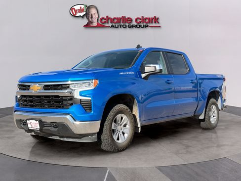 Used 2025 Chevrolet Silverado 1500 LT AWD/4WD image 2