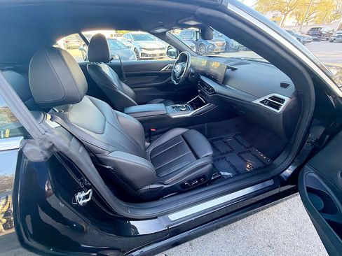 Used 2025 BMW 430i Convertible image 27