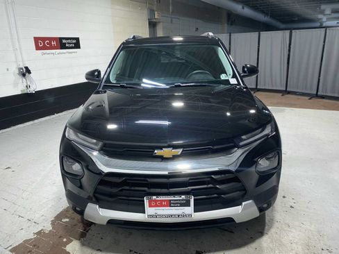 Used 2023 Chevrolet TrailBlazer LT w/ Convenience Package FWD image 6