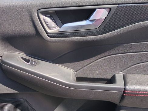Used 2025 Ford Escape ST-Line FWD image 33