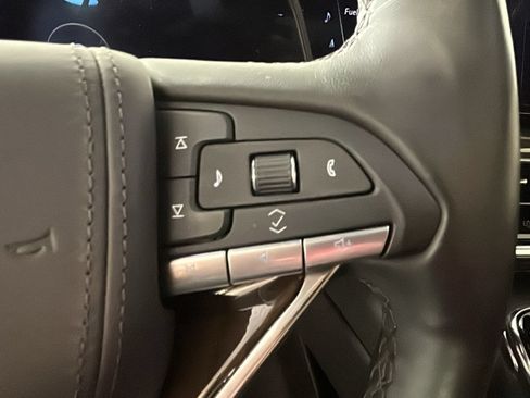 Used 2023 Cadillac Escalade Sport Platinum w/ LPO, ONYX Package AWD/4WD image 20