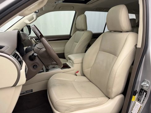Used 2019 Lexus GX 460 Luxury AWD/4WD image 9