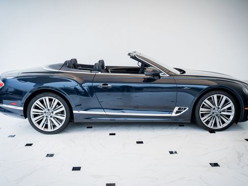 Used 2022 Bentley Continental GT Speed AWD/4WD image 9