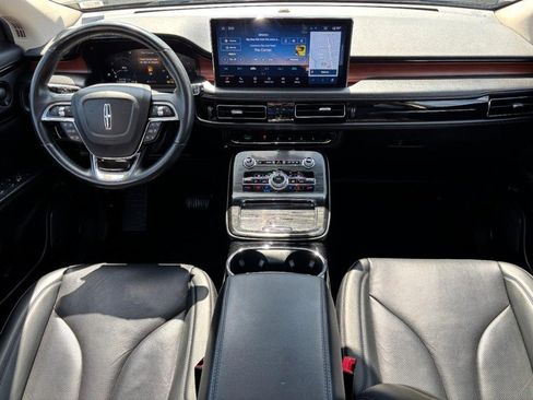 Used 2021 Lincoln Nautilus Reserve AWD/4WD image 13