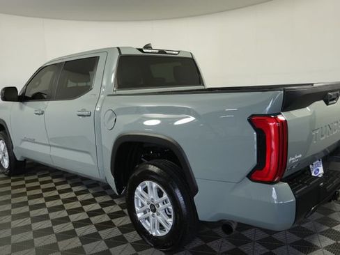 Used 2026 Toyota Tundra SR5 w/ SR5 Premium Package AWD/4WD image 5