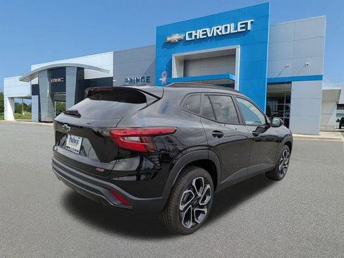 New 2026 Chevrolet Trax RS w/ Driver Confidence Package image 6