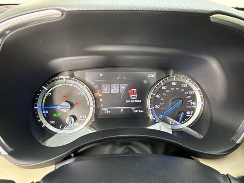 Used 2022 Toyota Highlander Platinum AWD/4WD image 17