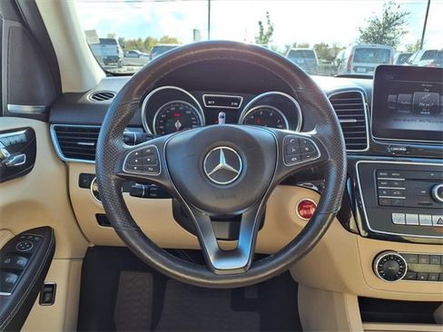 Used 2018 Mercedes-Benz GLE 350 4MATIC image 11