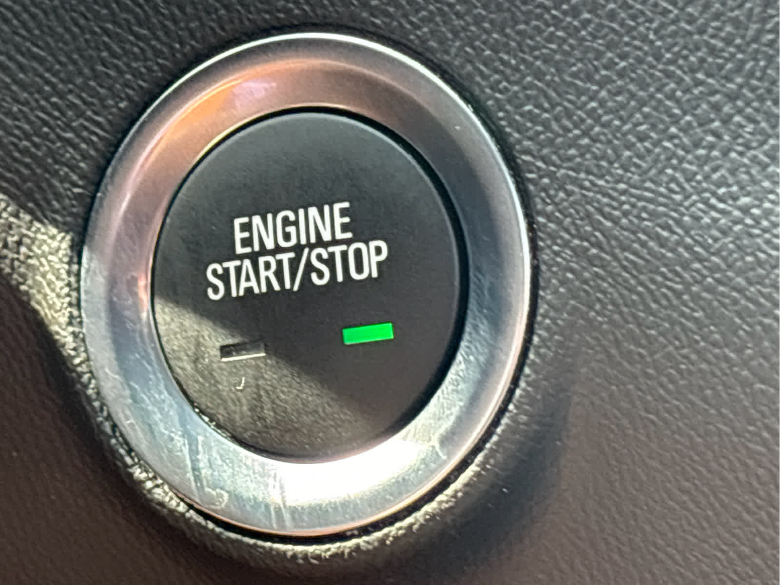 Certified 2024 GMC Terrain AT4 AWD/4WD image 19