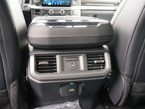 New 2025 Ford F150 Lariat w/ Equipment Group 502A High image 22