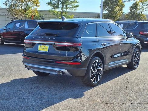 Certified 2023 Lincoln Corsair Reserve w/ Equipment Group 201A image 2