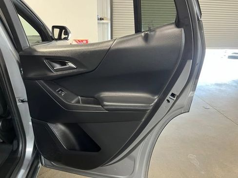 Used 2025 Chevrolet Equinox LT w/ Convenience Package II AWD/4WD image 15