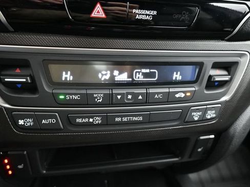 Used 2025 Honda Ridgeline TrailSport image 22