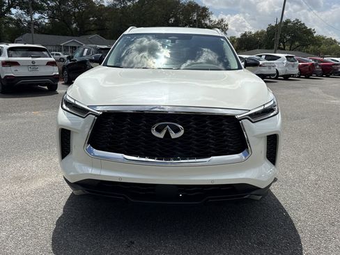 Used 2023 INFINITI QX60 Luxe w/ Cargo Package FWD image 8
