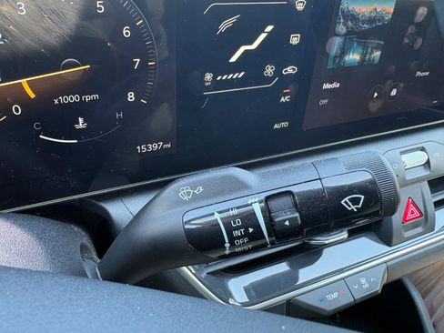 Used 2025 Kia K4 EX FWD image 29