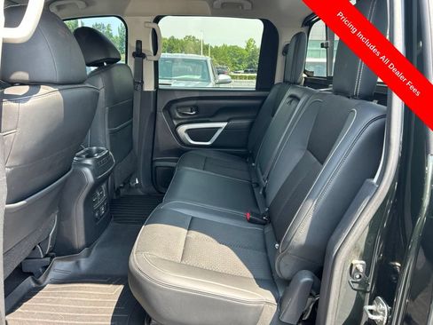 Used 2019 Nissan Titan PRO-4X AWD/4WD image 14