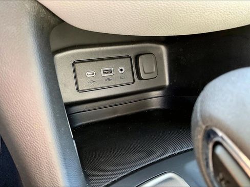 Certified 2024 Chevrolet Equinox LS w/ LS Convenience Package FWD image 25