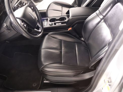 Used 2020 Lincoln Corsair FWD image 12