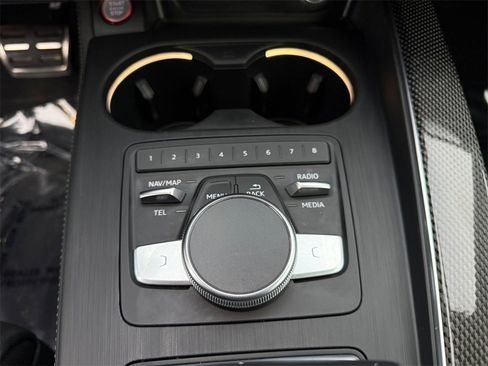 Used 2019 Audi S4 Premium Plus w/ Premium Plus Package image 18