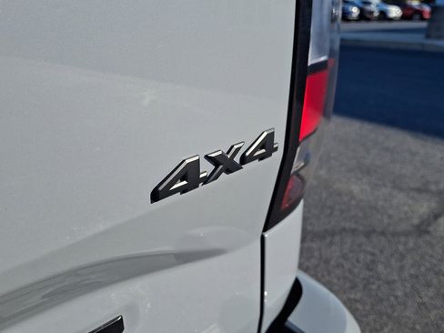 New 2026 Nissan Frontier SV w/ All-Weather Content Package image 6