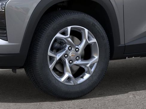 New 2026 Chevrolet Trax LS w/ LS Convenience Package FWD image 9