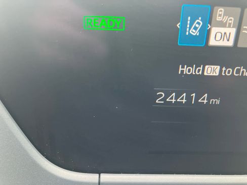 Certified 2024 Toyota bZ4X Limited image 15