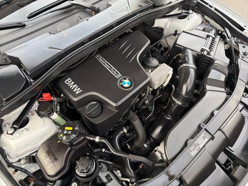 Used 2015 BMW X1 xDrive28i image 18
