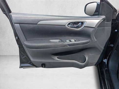 Used 2015 Nissan Sentra S FWD image 20