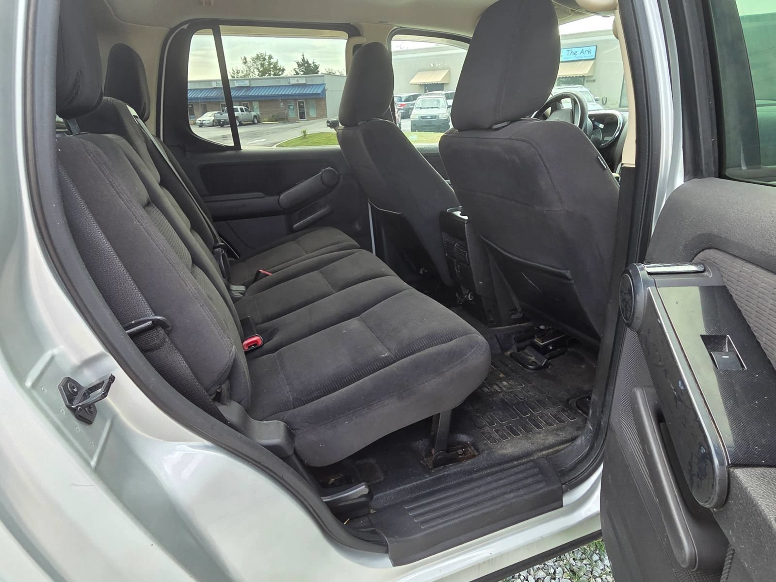 Used 2010 Ford Explorer Sport Trac XLT RWD image 6
