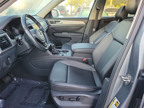Used 2019 Volkswagen Atlas SE image 12