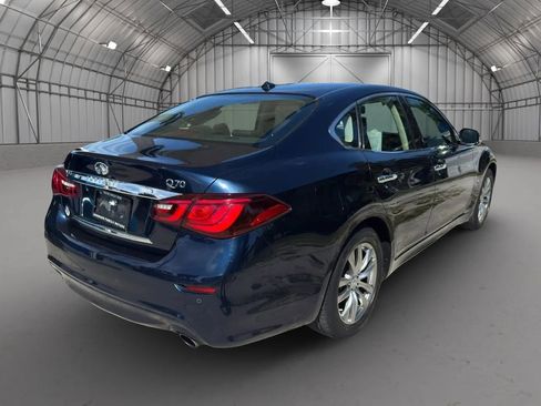 Used 2015 INFINITI Q70 3.7 RWD image 5