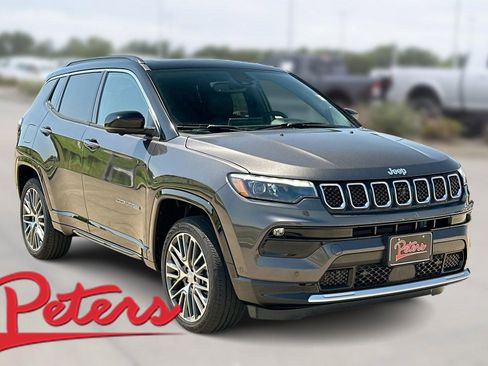 New 2024 Jeep Compass Limited w/ Elite Group image 1