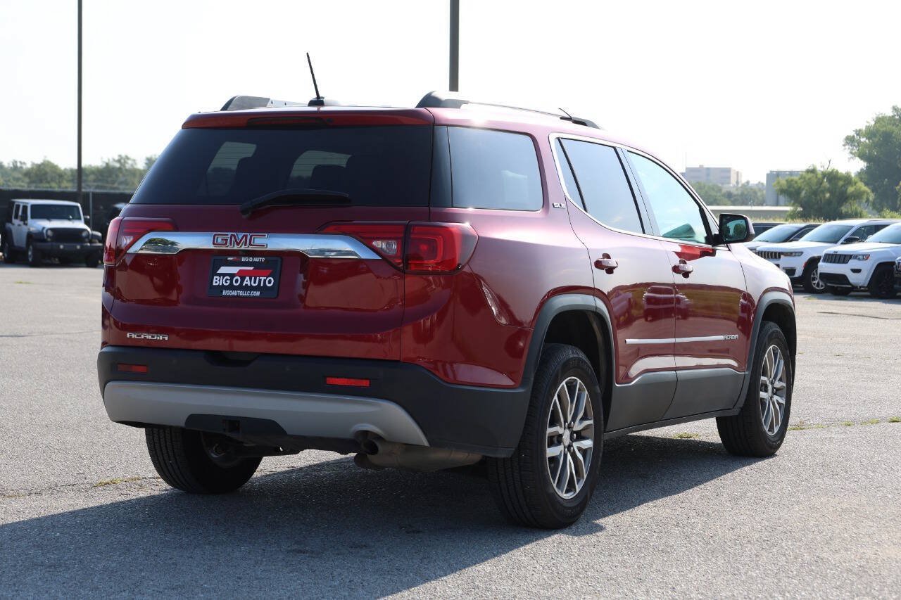 Used 2019 GMC Acadia SLE w/ Driver Alert Package I FWD image 9