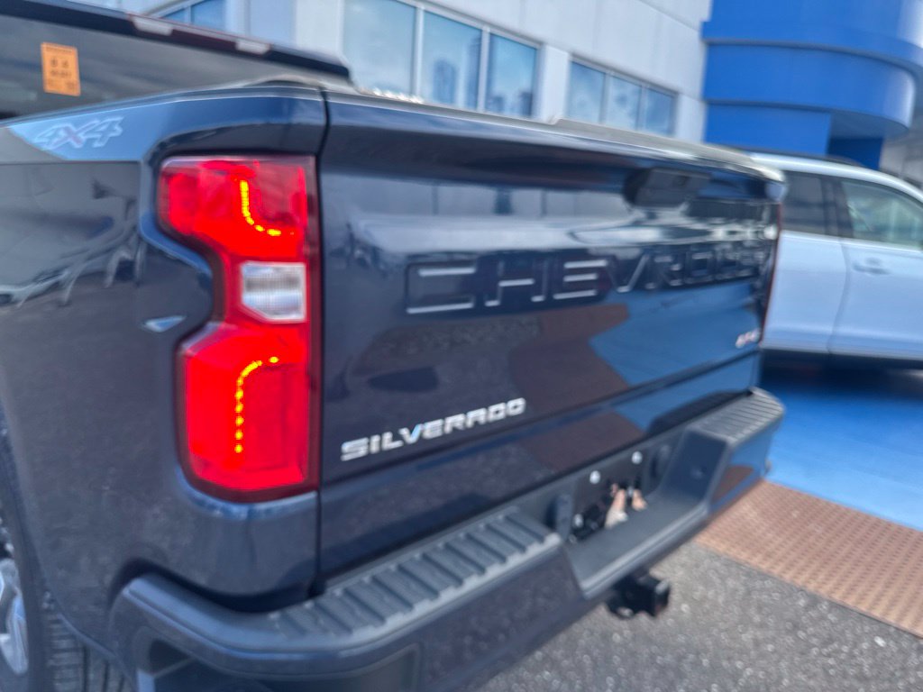 Used 2021 Chevrolet Silverado 1500 RST w/ Bed Protection Package AWD/4WD image 28