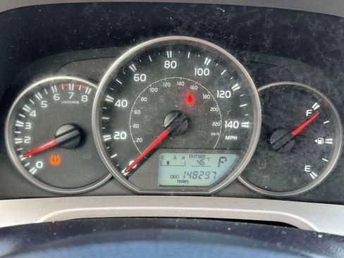 Used 2016 Toyota RAV4 LE image 22