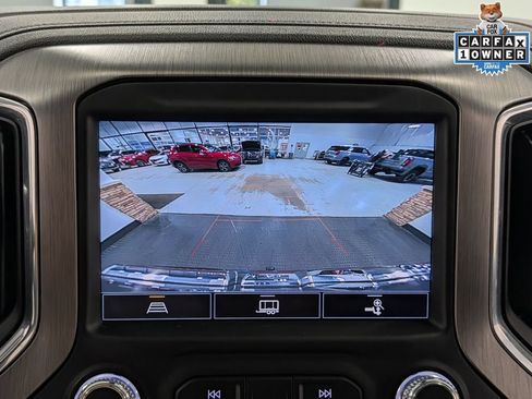 Used 2022 GMC Sierra 1500 Denali w/ Denali Premium Package AWD/4WD image 14