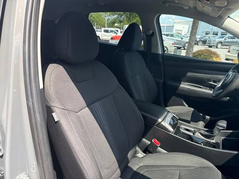 Used 2025 Hyundai Tucson SEL FWD image 41