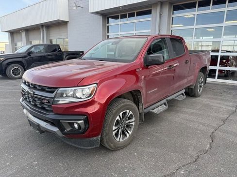 Used 2022 Chevrolet Colorado Z71 w/ Safety Package image 2