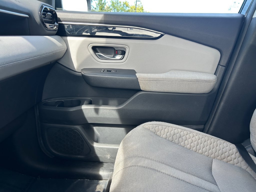 Used 2024 Honda Pilot LX image 30