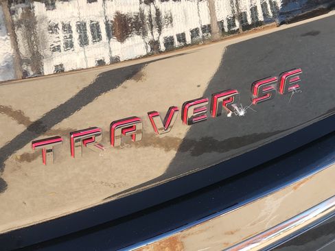 Used 2019 Chevrolet Traverse Premier w/ Redline Edition image 13