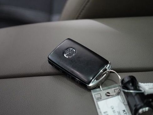 Used 2025 MAZDA CX-50 AWD 2.5 S w/ Premium Package image 37