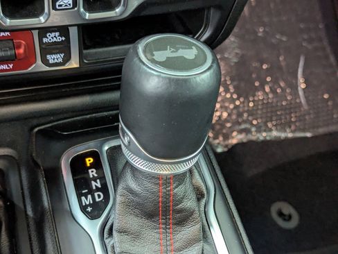 Used 2021 Jeep Wrangler Unlimited Rubicon image 17