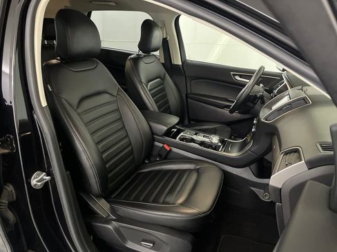 Used 2019 Ford Edge SEL w/ Equipment Group 201A image 21