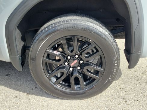 Used 2024 GMC Sierra 1500 Elevation RWD image 27