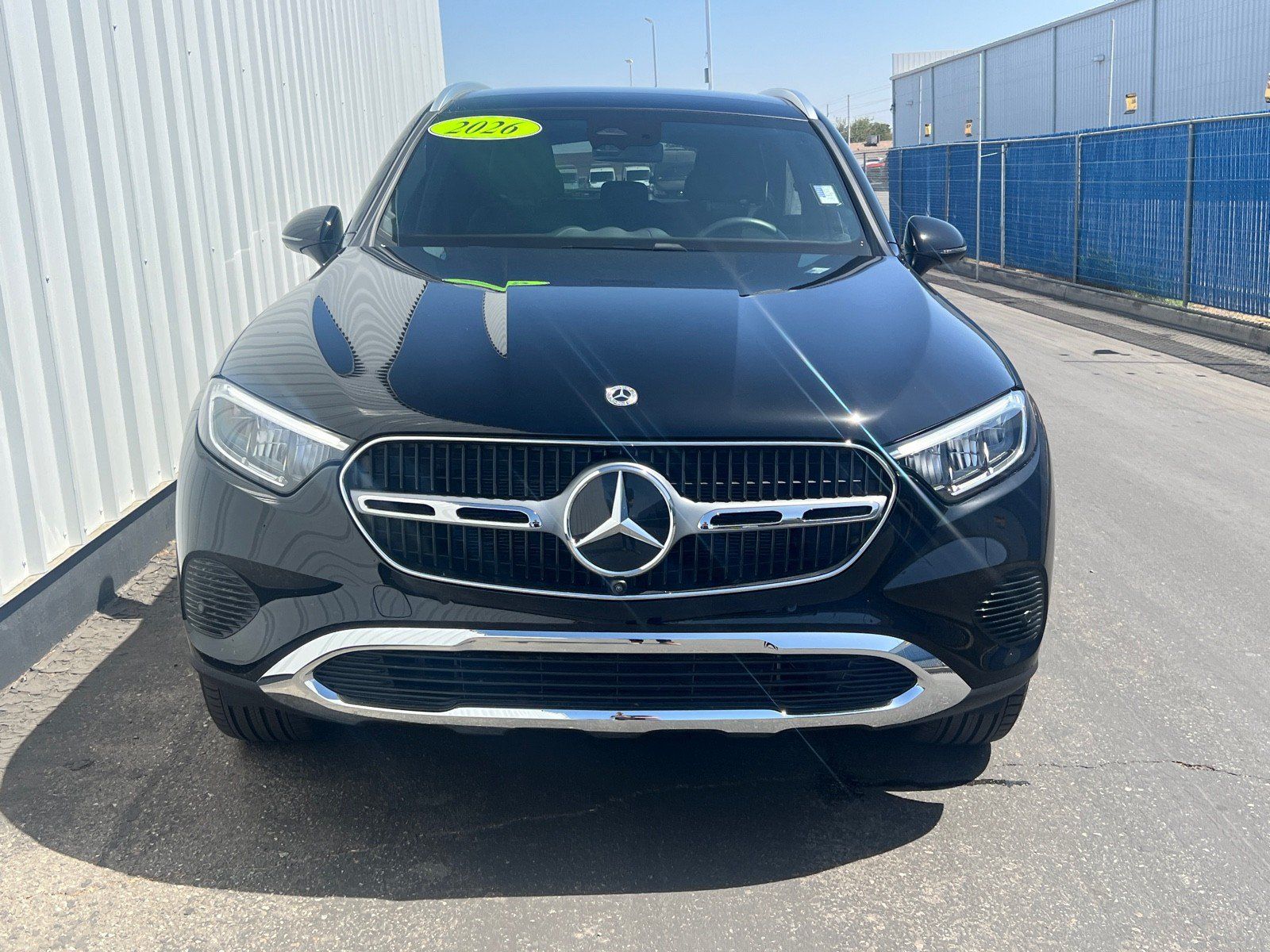 Used 2026 Mercedes-Benz GLC 300 4MATIC image 2