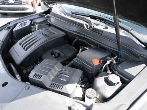 Used 2017 Chevrolet Equinox LT w/ Convenience Package image 33