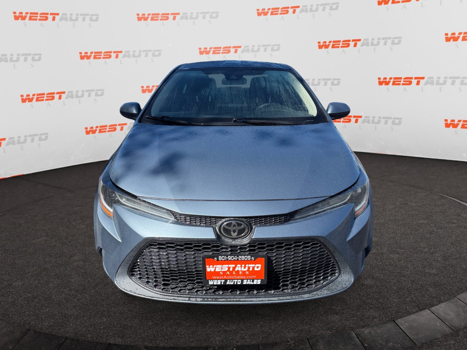 Used 2020 Toyota Corolla LE FWD image 8