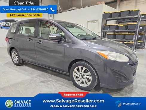 Used 2014 MAZDA MAZDA5 Sport FWD image 5