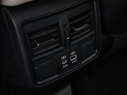 Certified 2026 Subaru Forester Premium AWD/4WD image 19
