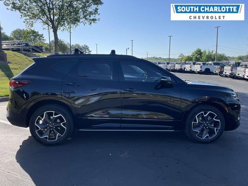 Used 2022 Chevrolet Blazer RS w/ LPO, 'HIT The Road' Package image 4